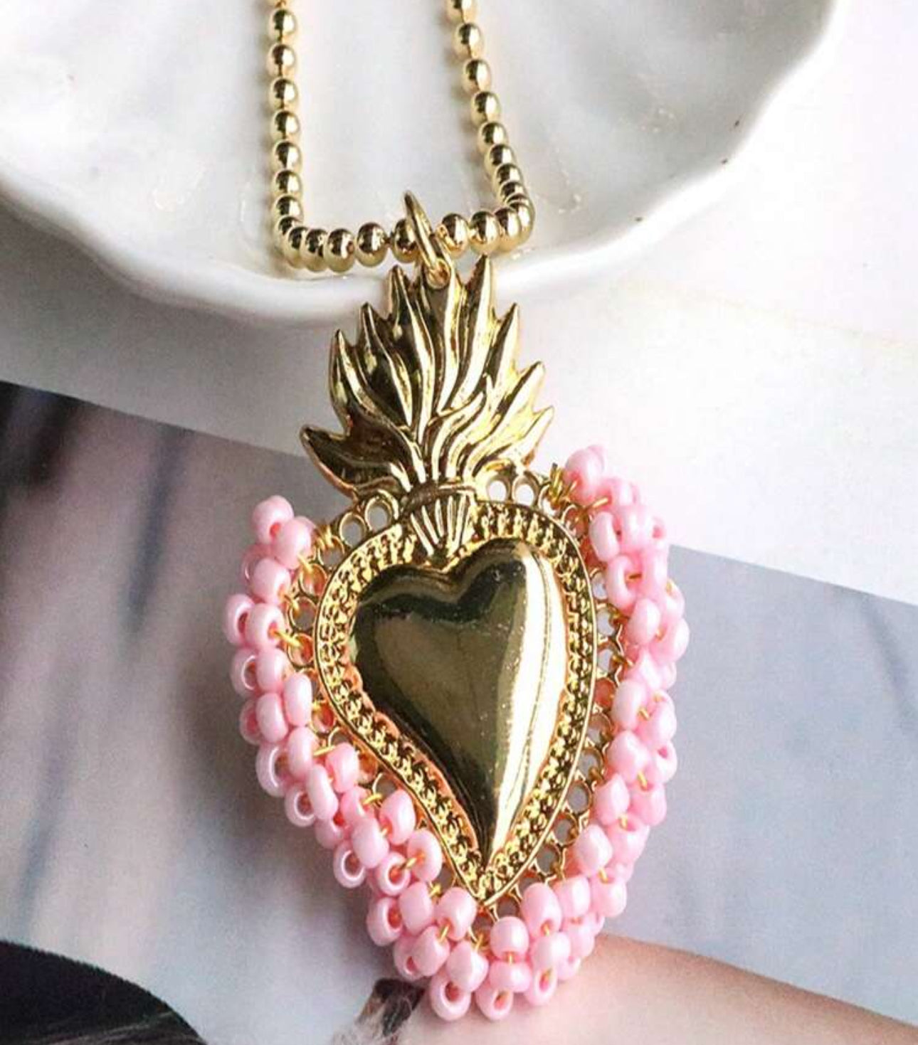 Sacrament Heart Necklace Gold Deep